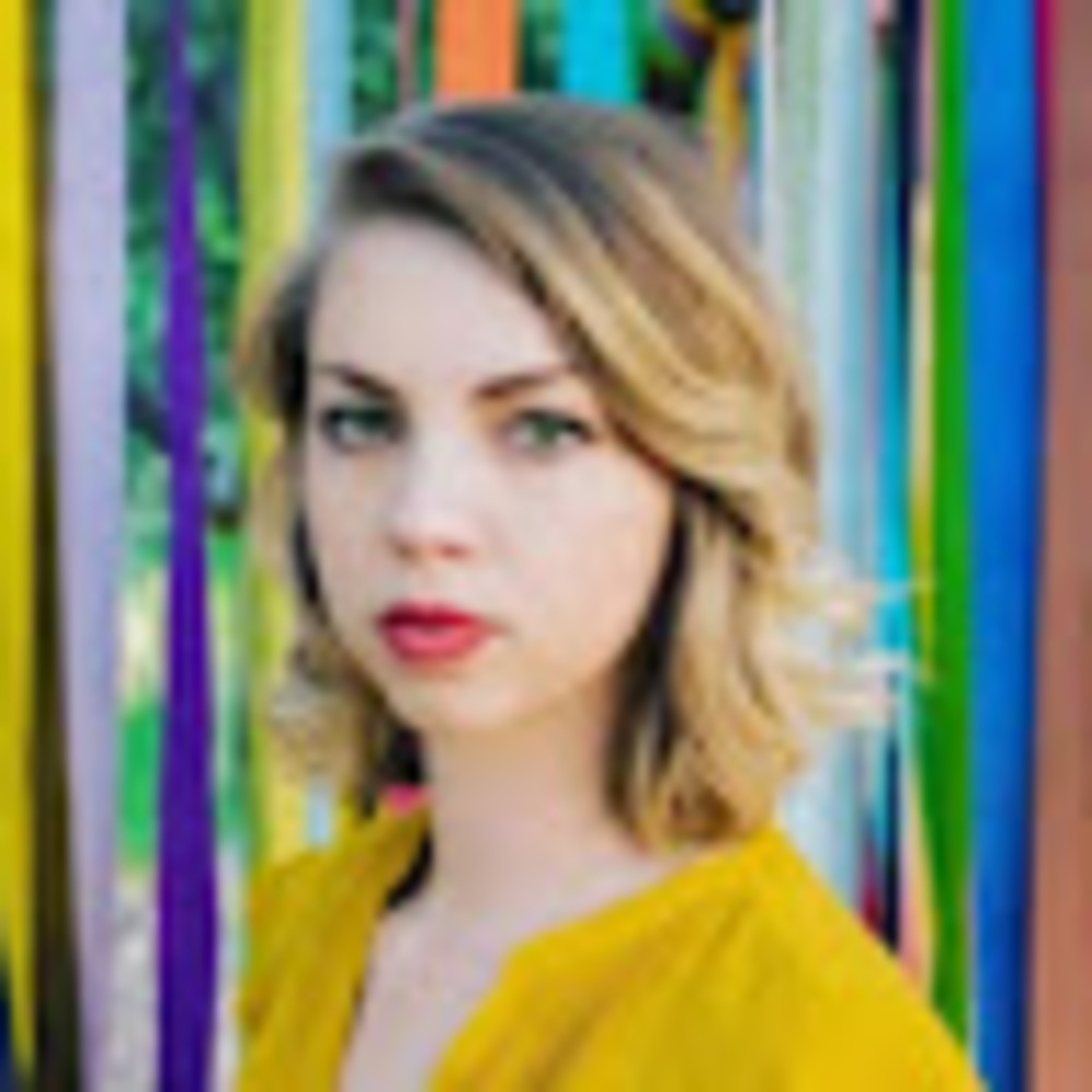 Meet your Posher, Cynthia